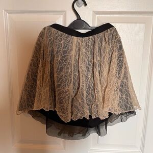 Lace mini skirt